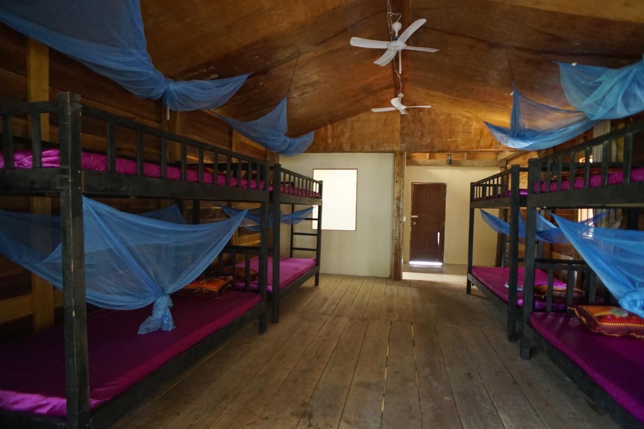 Hostel Suns Of Beaches Koh Rong Exterior foto
